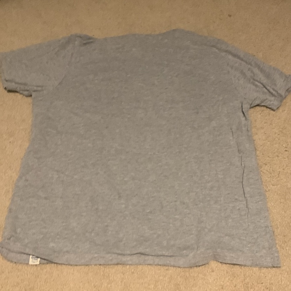 basic tee - Picture 2 of 2